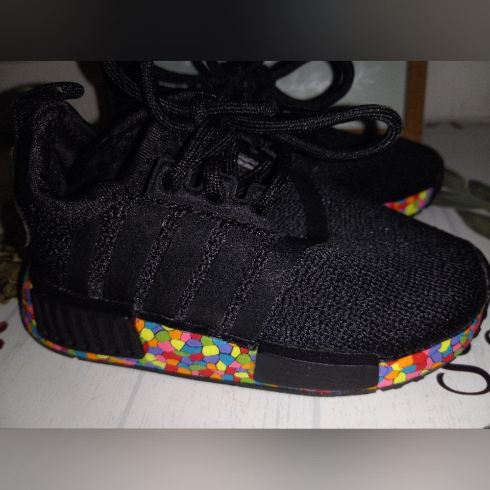 Adidas Originals NMD R1 Casual Sneakers